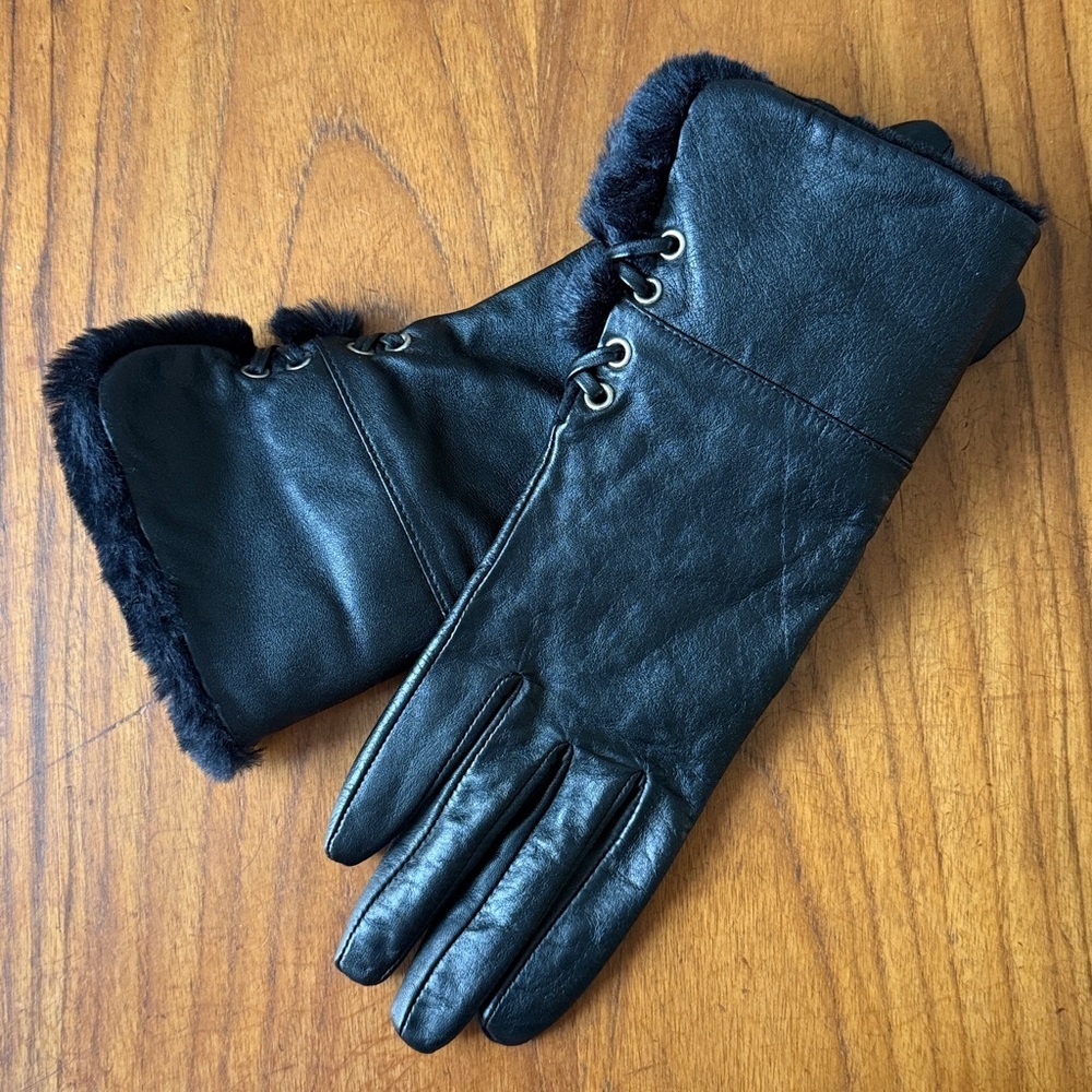 Ann Taylor Loft Black Leather Women's Gloves Size Medium